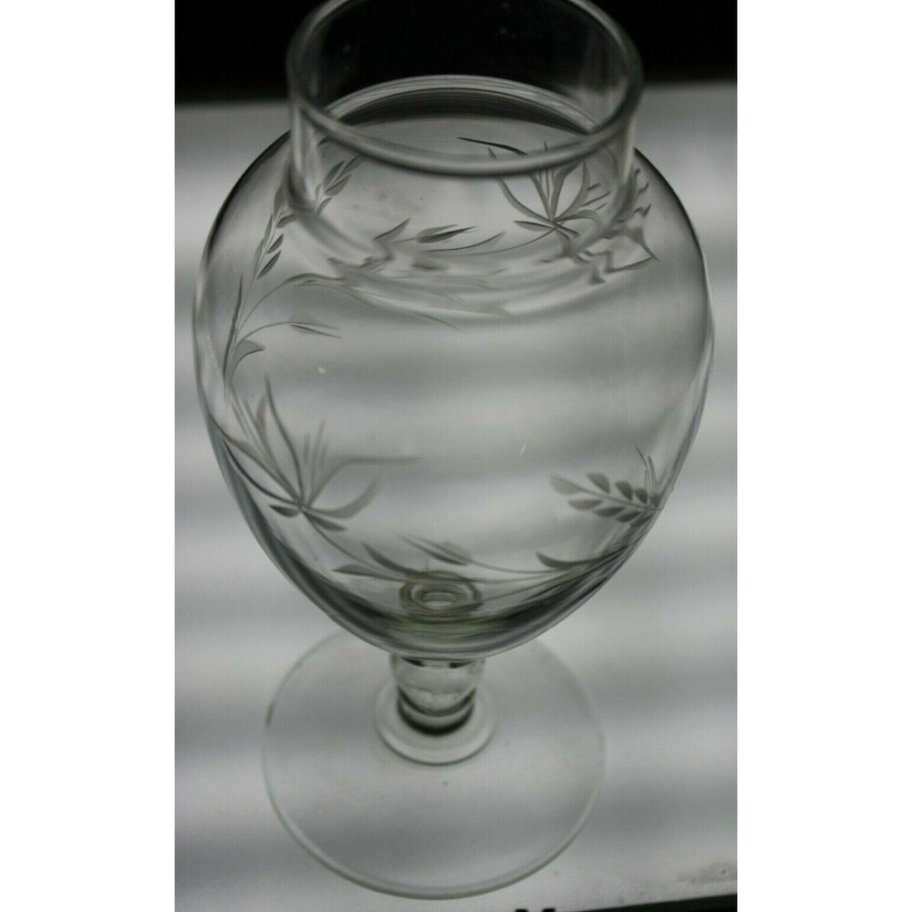 VINTAGE ETCHED CLEAR GLASS HURRICANE WINE GLASS VGUC